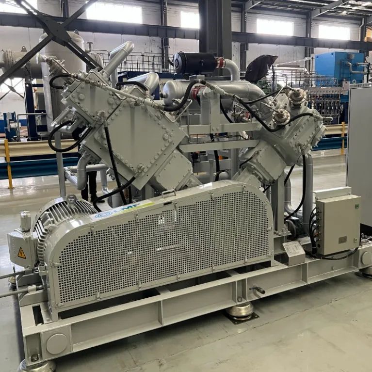 阿拉瑪發(fā)壓縮機(jī)中國發(fā)布會(huì)在開山空壓機(jī)集團(tuán)召開(圖3) 阿拉瑪發(fā)壓縮機(jī)中國發(fā)布會(huì)在開山空壓機(jī)集團(tuán)召開(圖3)